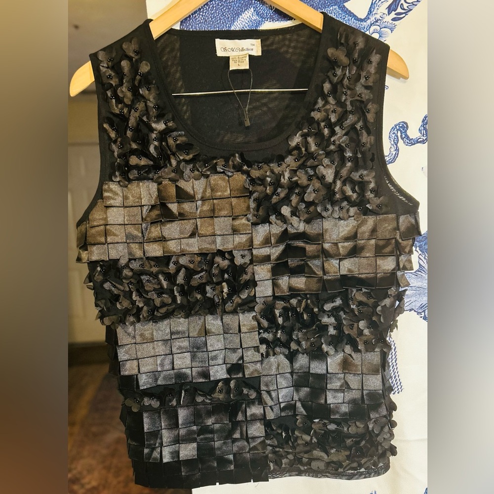 Vintage Black Sleeveless Layered Sheer Blouse w Textured Floral & Beaded Design